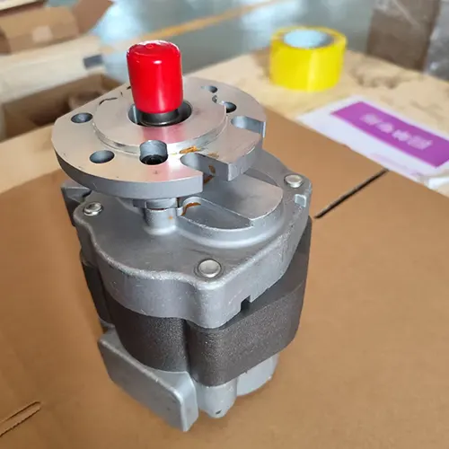 251265-dana-spicer-charging-pump-02